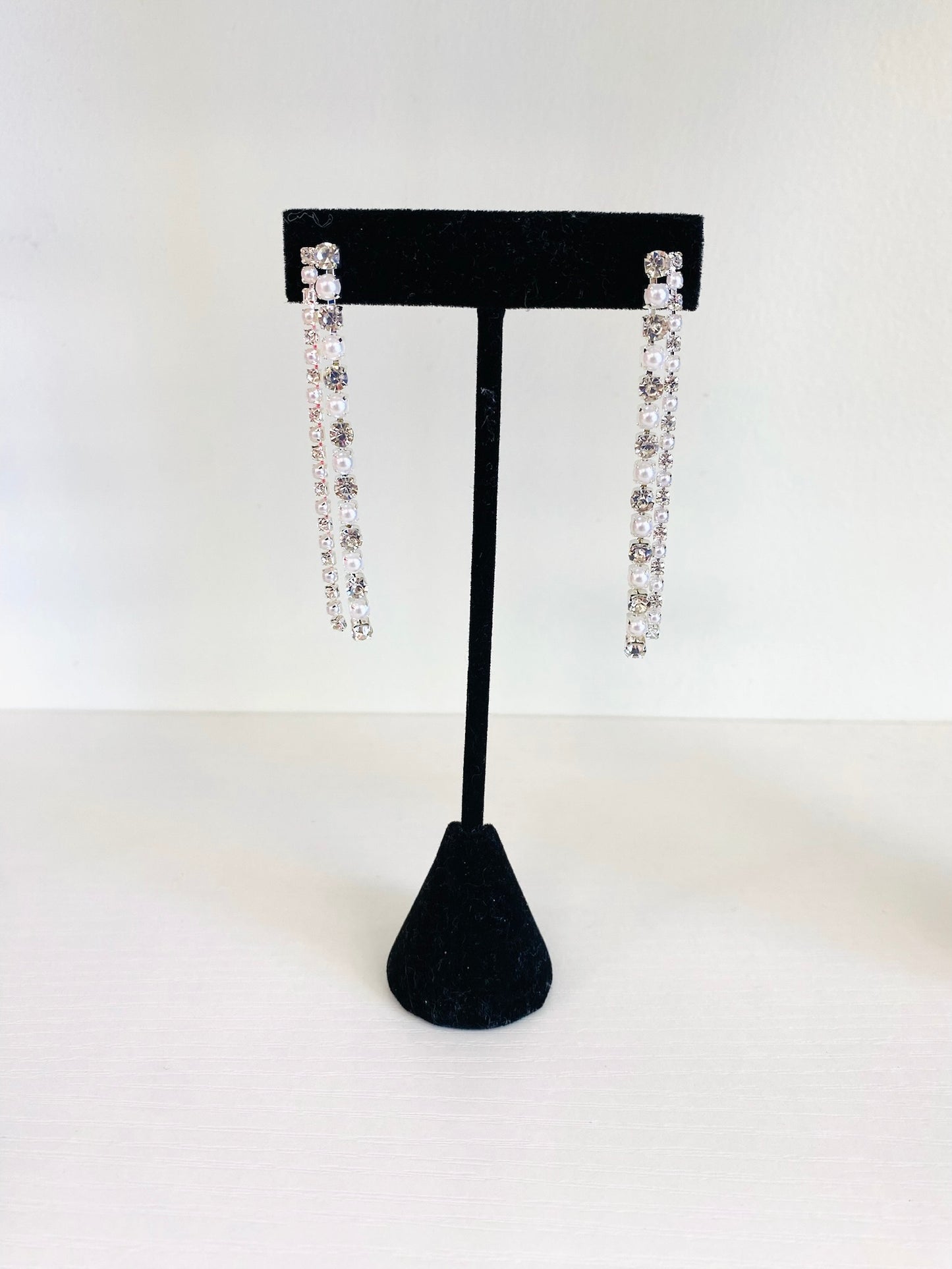 Rhinestone Pearl Drop Earrings